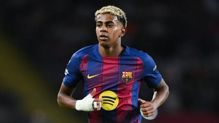 Barcelona vuelve al Camp Nou renovado con Lamine Yamal como gran protagonista