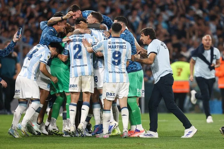 Racing Club eliminó a Tigre en la tanda de penales y aseguró su avance a las semifinales del Torneo Clausura argentino